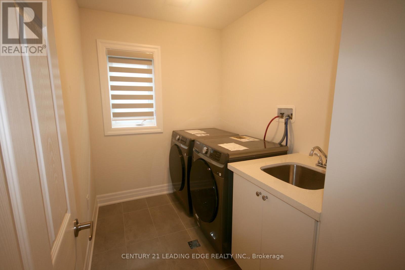 39 Ed Ewert Avenue, Clarington (Newcastle), Ontario  L1B 1G9 - Photo 20 - E13458534
