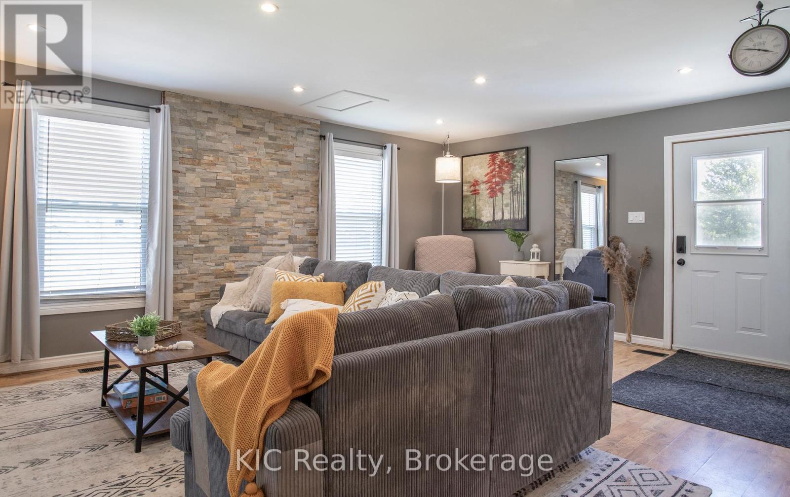 1311 Charles Street, Otonabee-South Monaghan, Ontario  K0L 1V0 - Photo 8 - X13459978