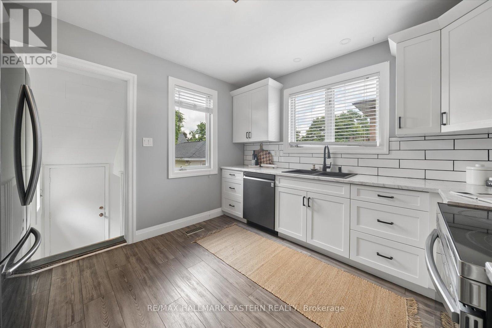 522 King George Street, Peterborough (Otonabee Ward 1), Ontario  K9J 1S4 - Photo 9 - X13460348