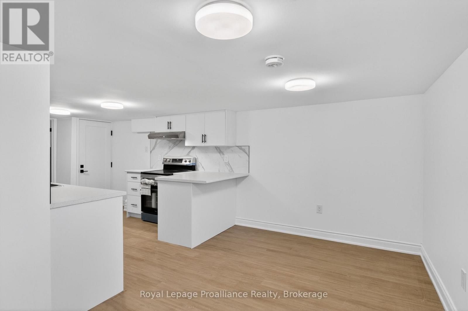 6 - 171 Hazlitt Street, Peterborough (Ashburnham Ward 4), Ontario  K9H 1L8 - Photo 6 - X13460376