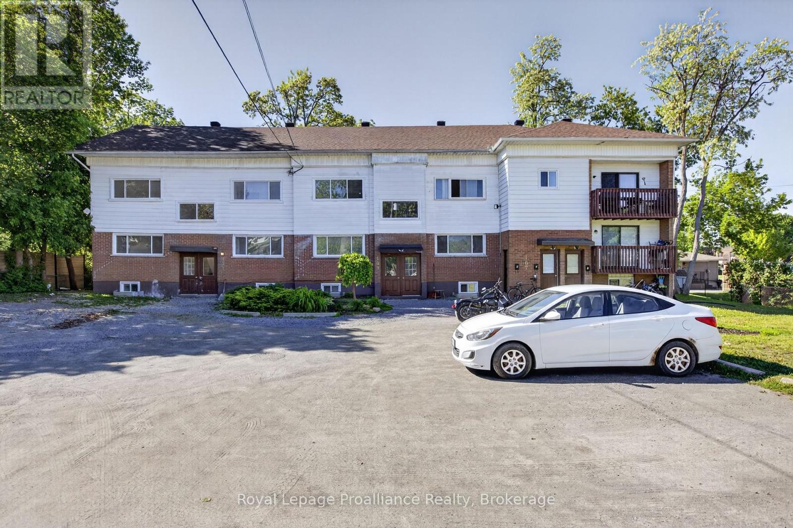 3 - 171 HAZLITT STREET, peterborough (ashburnham ward 4), Ontario