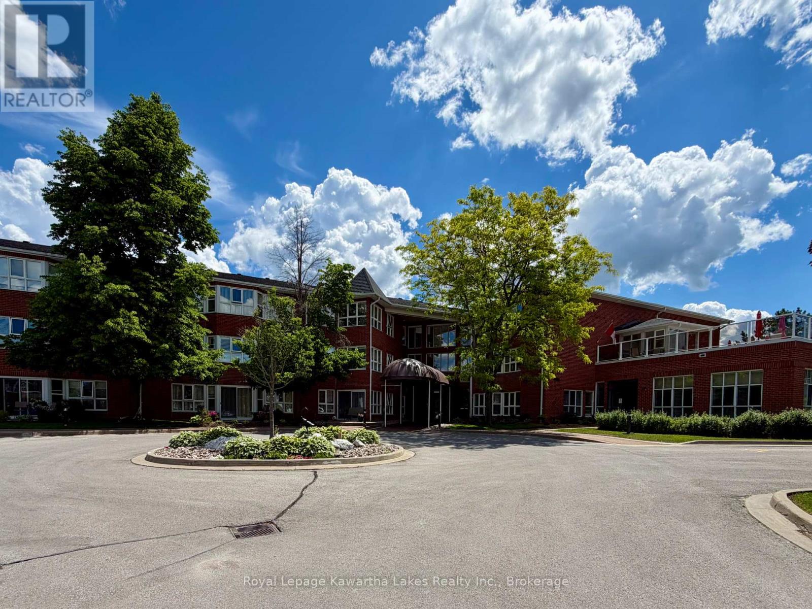 303 - 4 HERITAGE WAY, kawartha lakes (lindsay), Ontario
