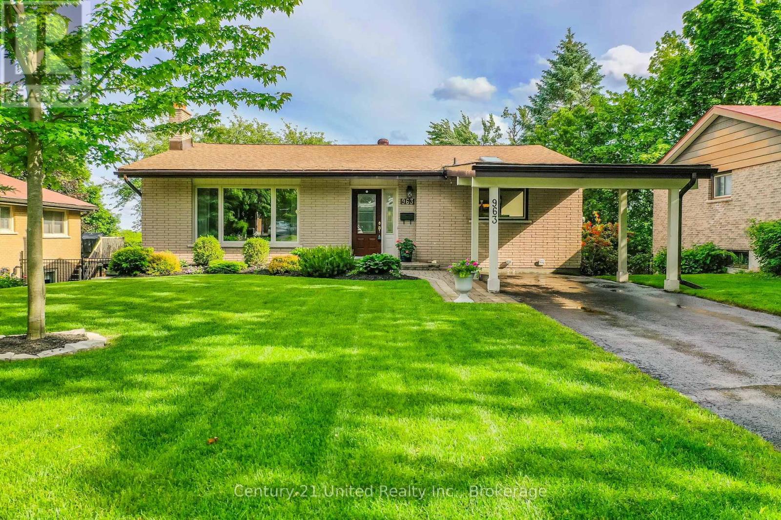 963 ELLESMERE AVENUE, peterborough (northcrest ward 5), Ontario