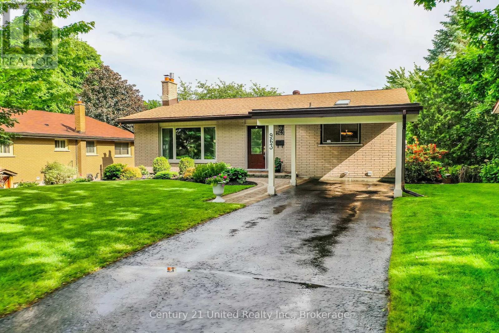 963 Ellesmere Avenue, Peterborough (Northcrest Ward 5), Ontario  K9H 7A9 - Photo 2 - X13461576