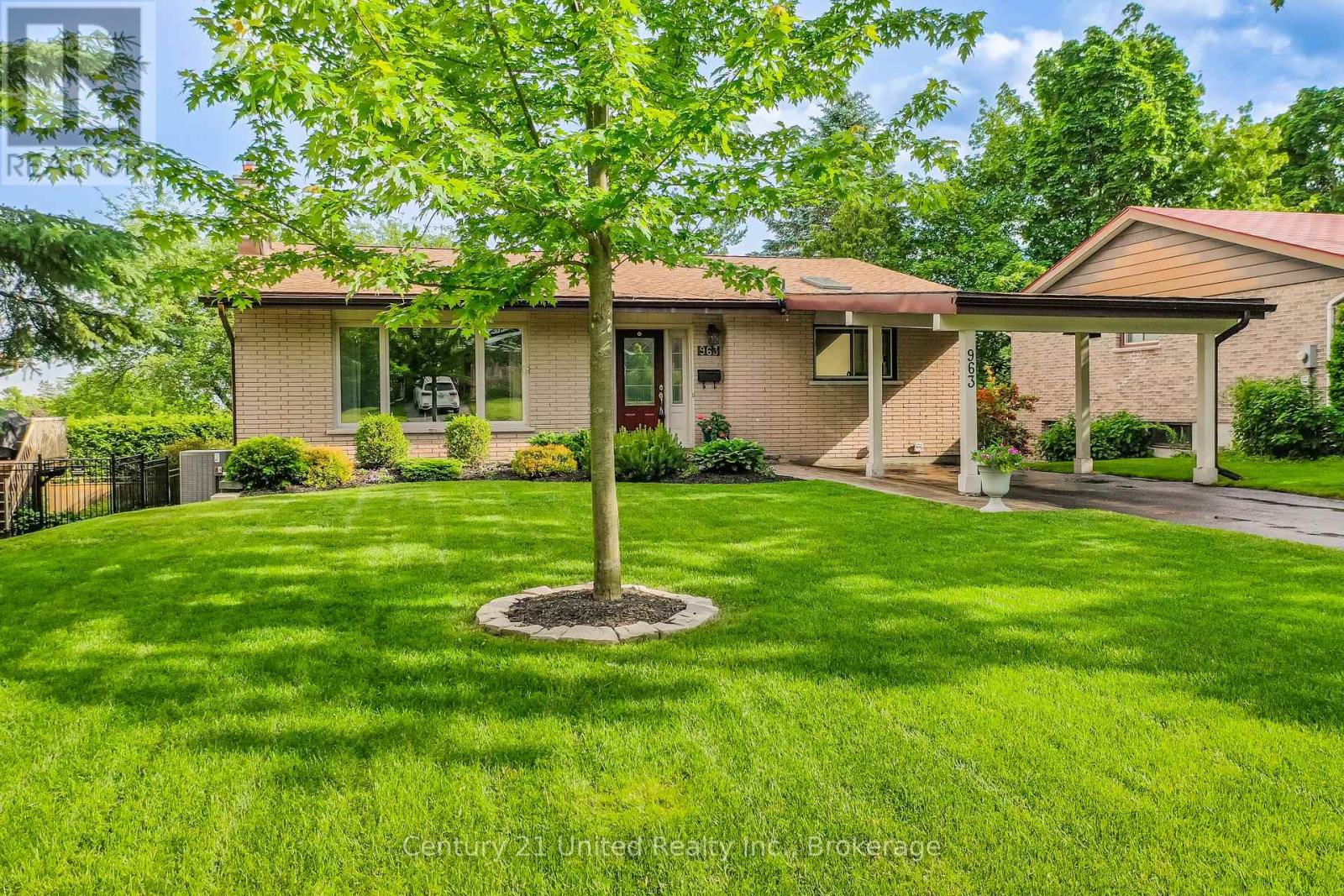 963 Ellesmere Avenue, Peterborough (Northcrest Ward 5), Ontario  K9H 7A9 - Photo 4 - X13461576
