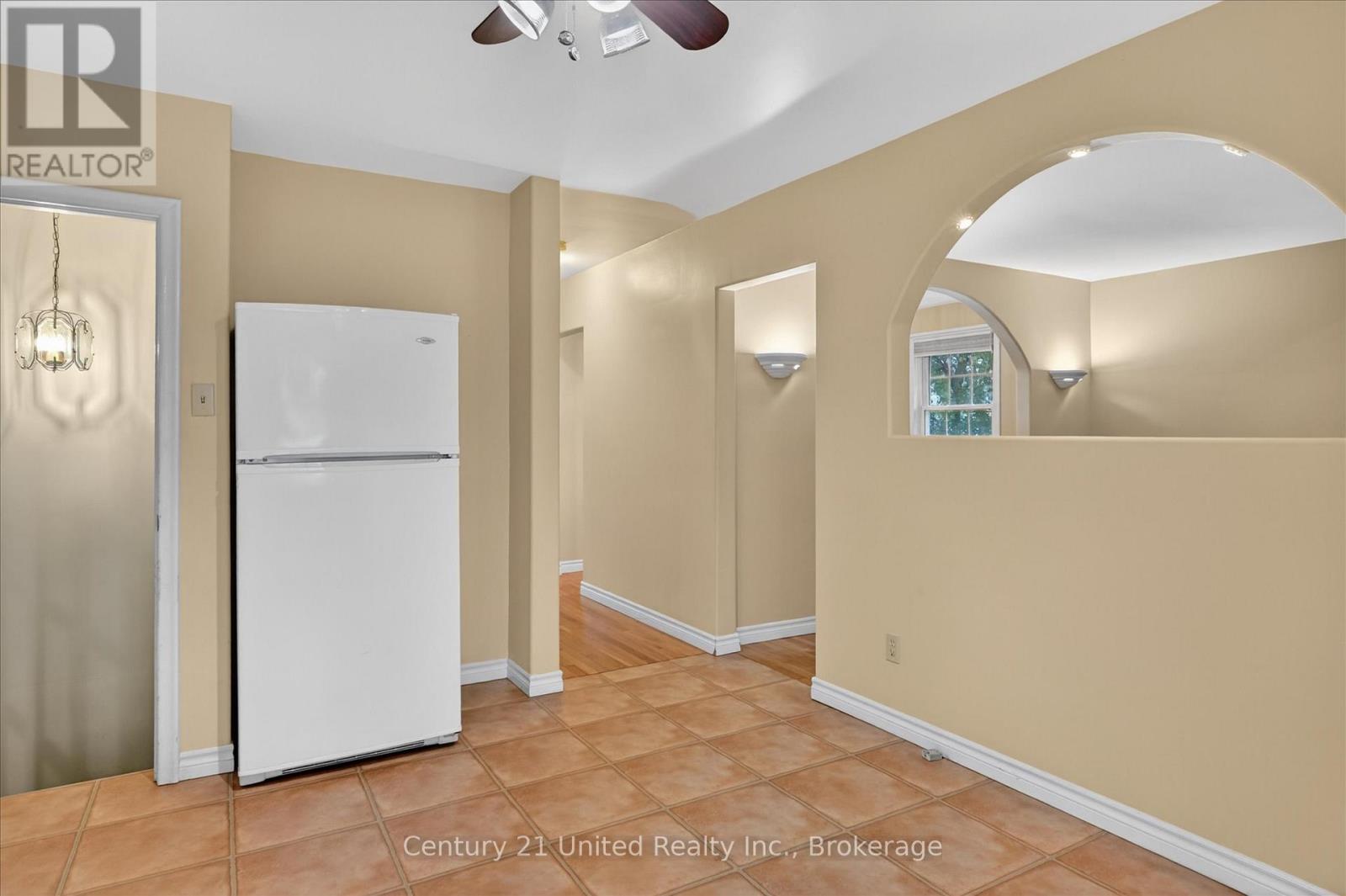 879 Birch Avenue, Peterborough (Northcrest Ward 5), Ontario  K9H 6G7 - Photo 13 - X13462034