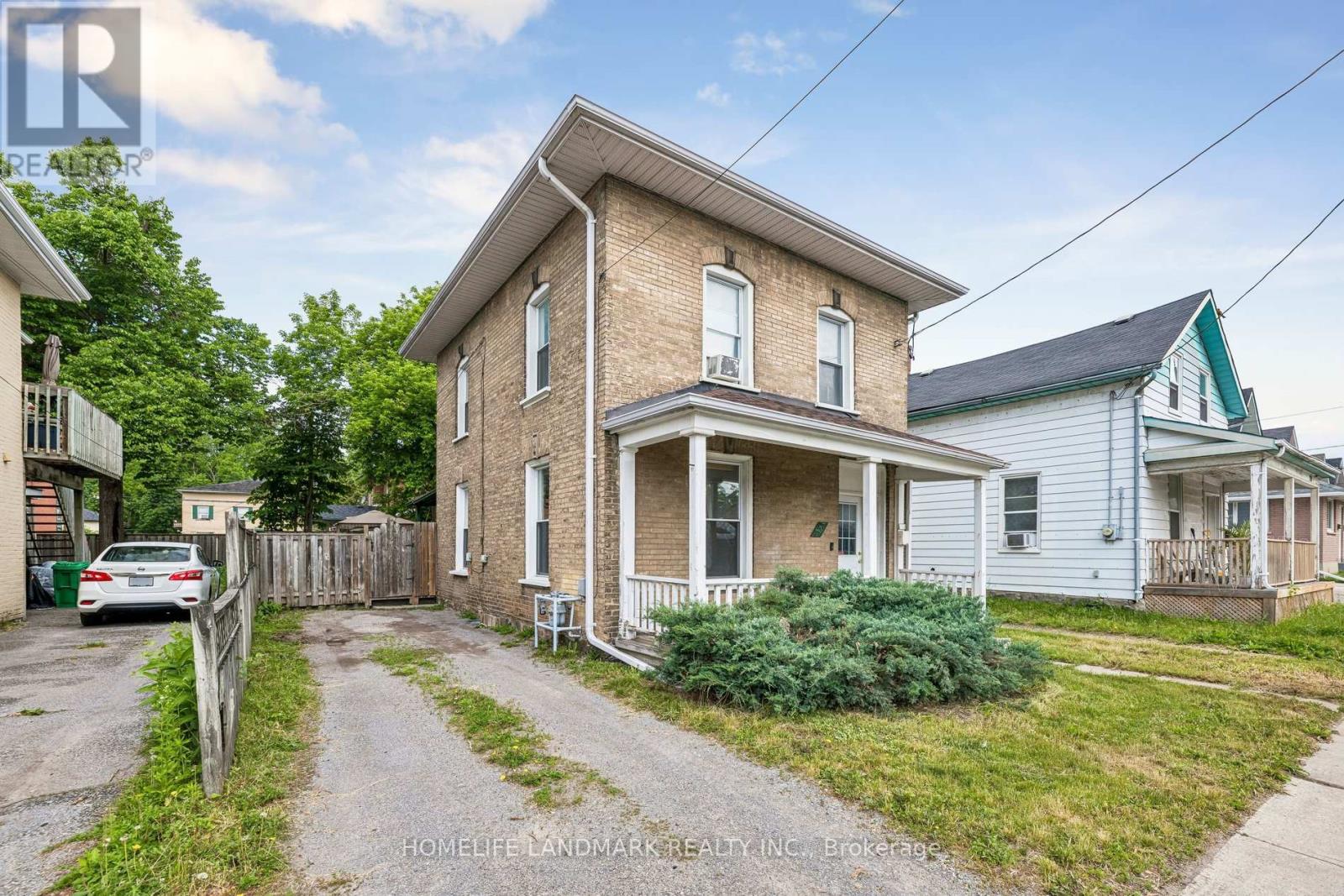 737 Water Street, Peterborough (Northcrest Ward 5), Ontario  K9H 3N5 - Photo 2 - X13461812