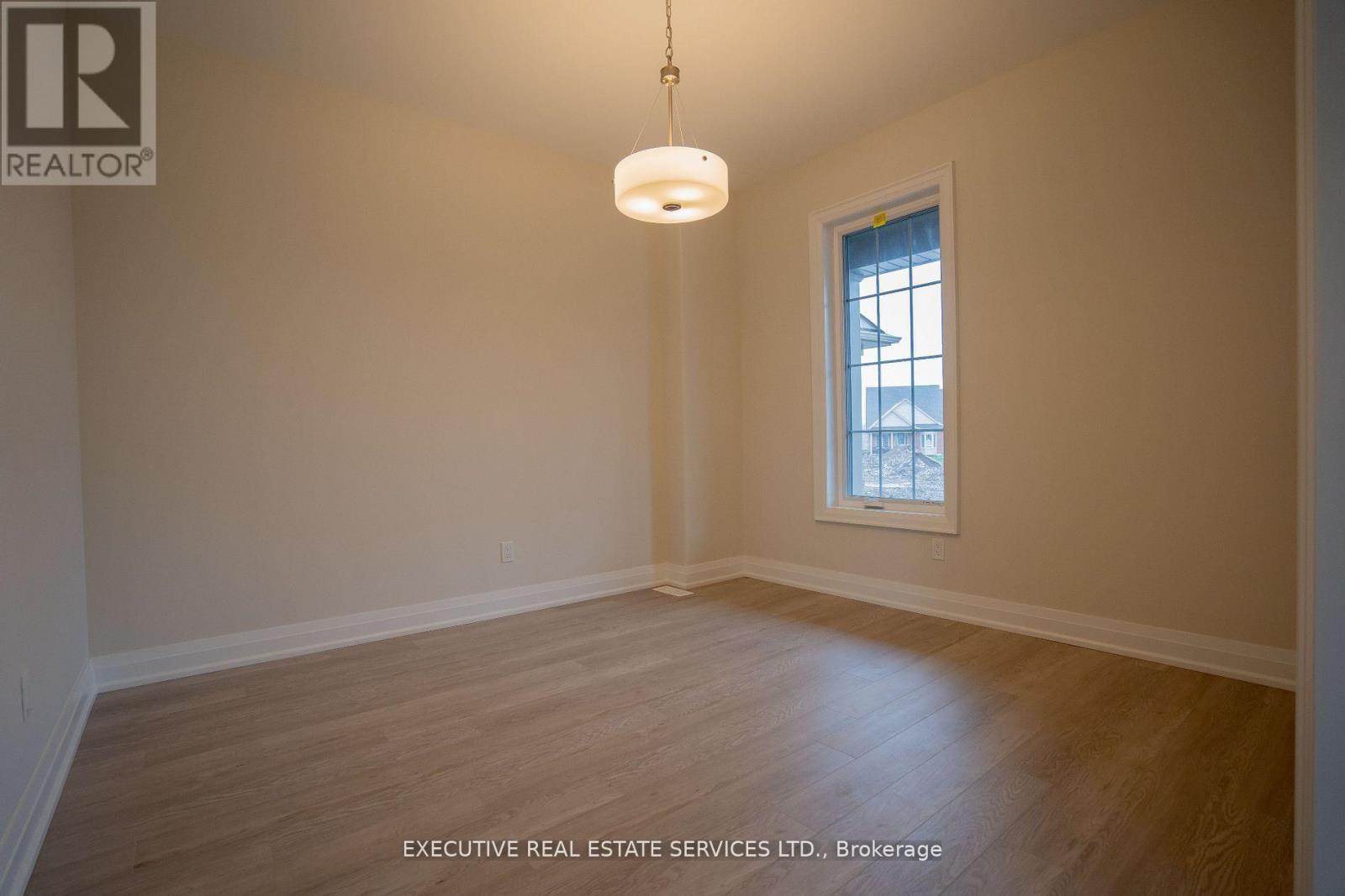 612 Wedlock Lane, Peterborough (Northcrest Ward 5), Ontario  K9H 0C4 - Photo 4 - X13462576
