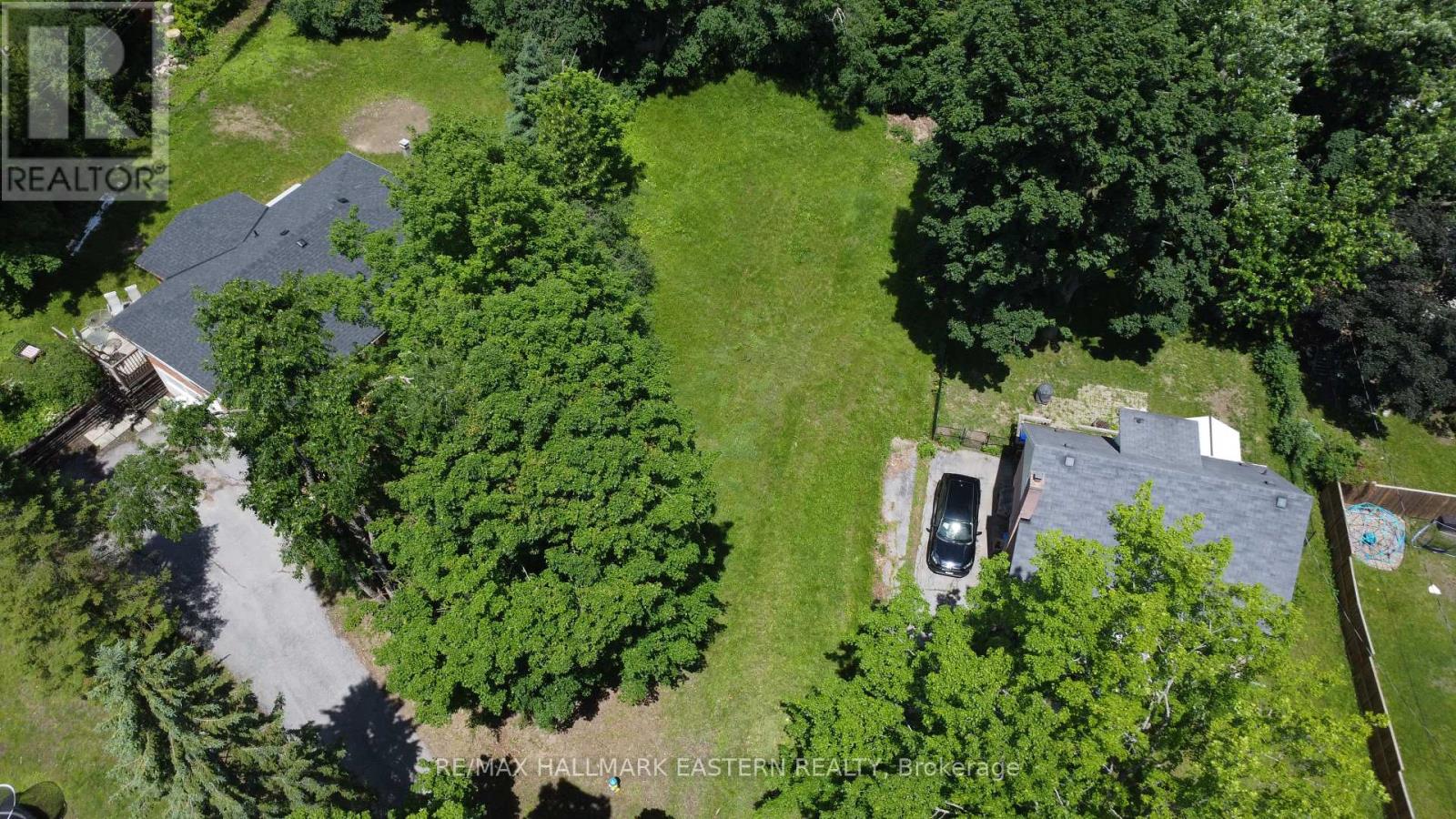 33 Greenhill Drive N, Peterborough (Otonabee Ward 1), Ontario  K9J 6E2 - Photo 2 - X13462890