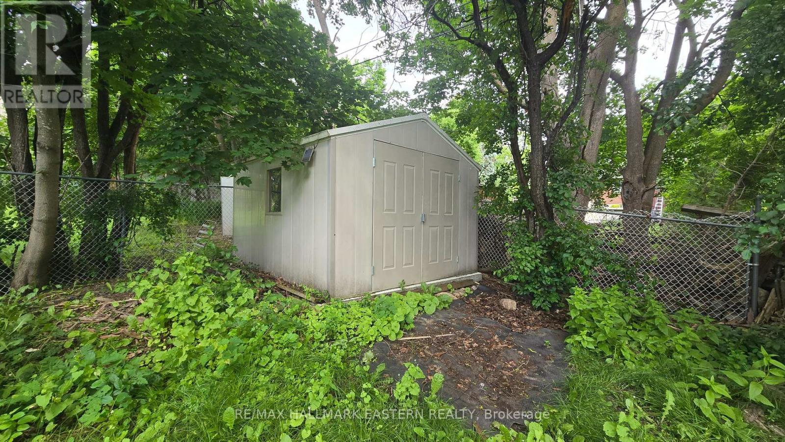 33 Greenhill Drive N, Peterborough (Otonabee Ward 1), Ontario  K9J 6E2 - Photo 3 - X13462890