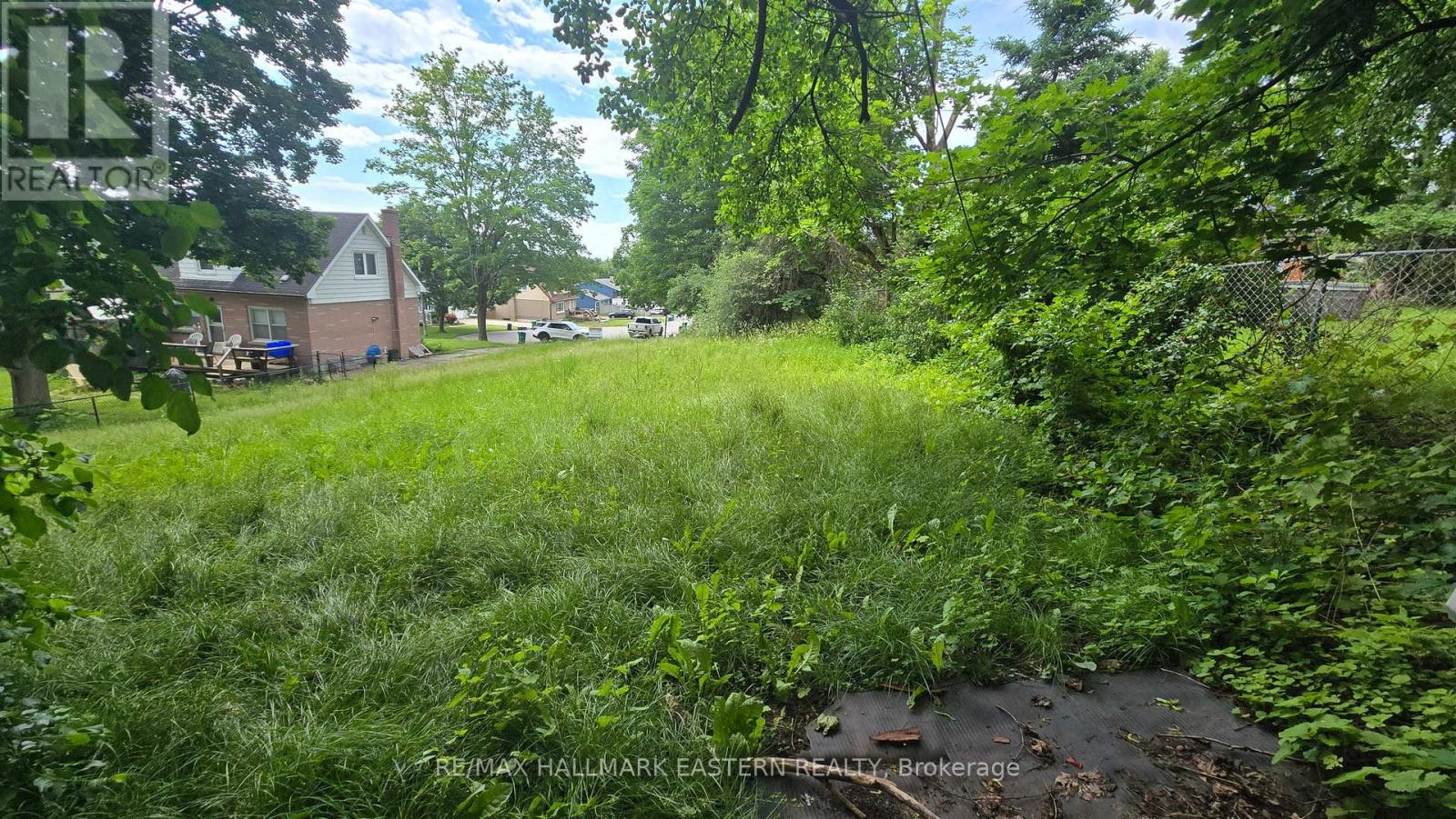 33 Greenhill Drive N, Peterborough (Otonabee Ward 1), Ontario  K9J 6E2 - Photo 7 - X13462890