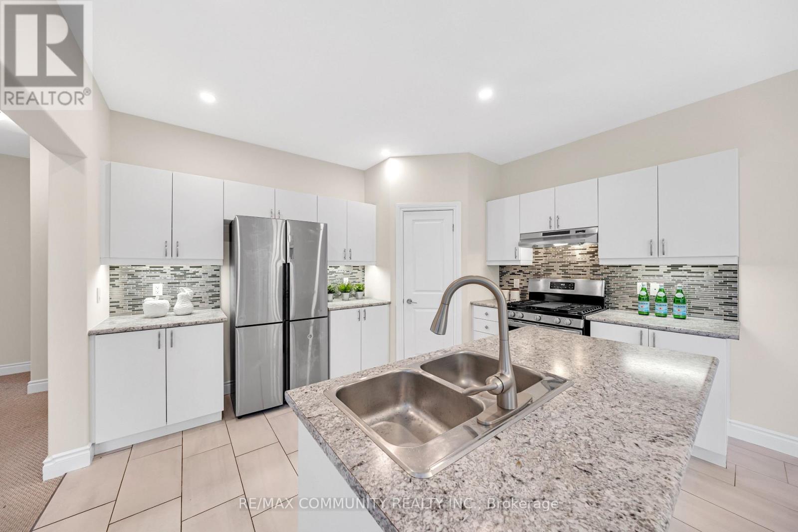 78 Alcorn Drive, Kawartha Lakes (Lindsay), Ontario  K9V 0M8 - Photo 26 - X13462954
