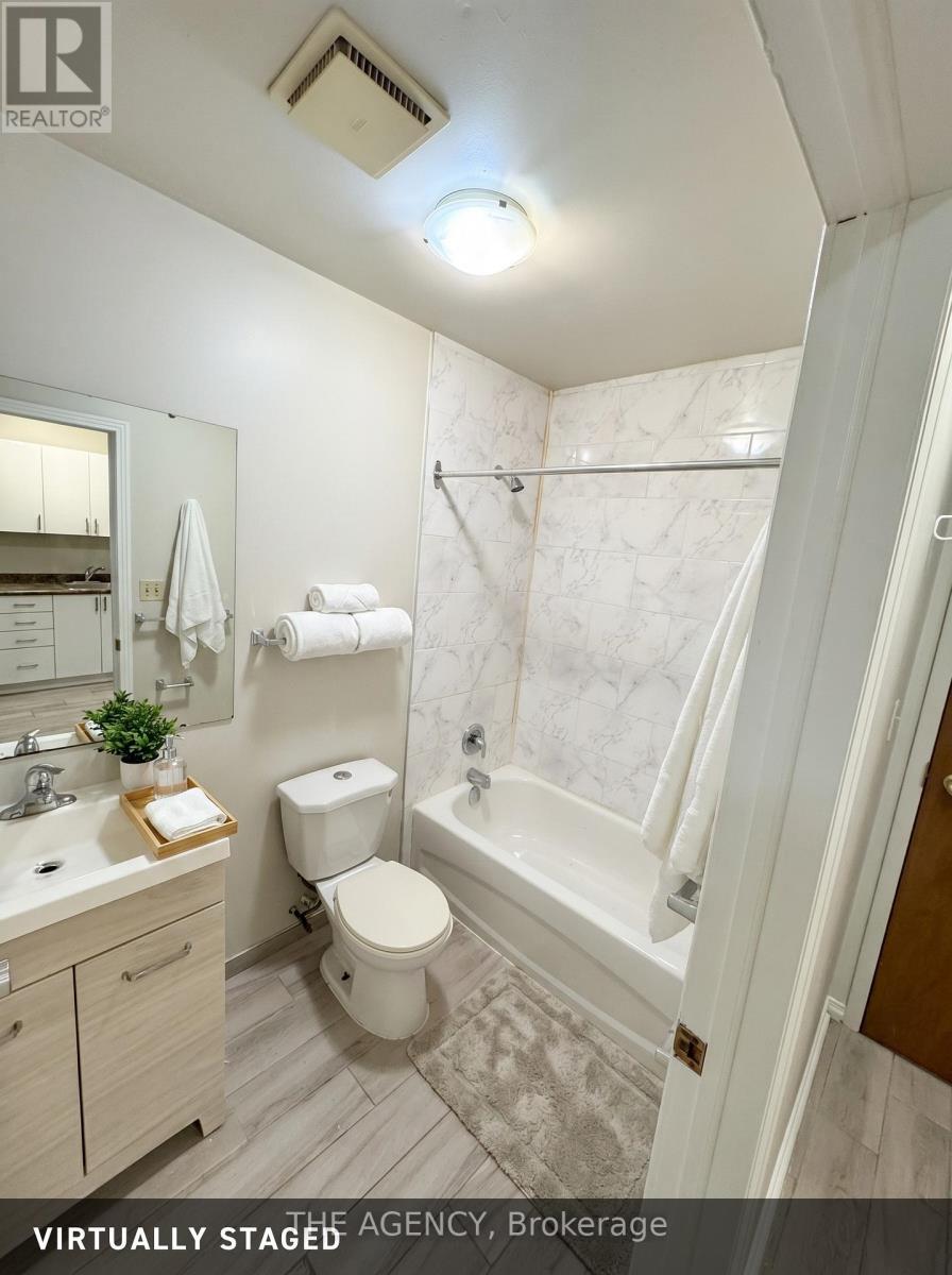 9 - 45 King Avenue W, Clarington (Newcastle), Ontario  L1B 1H2 - Photo 4 - E13464108