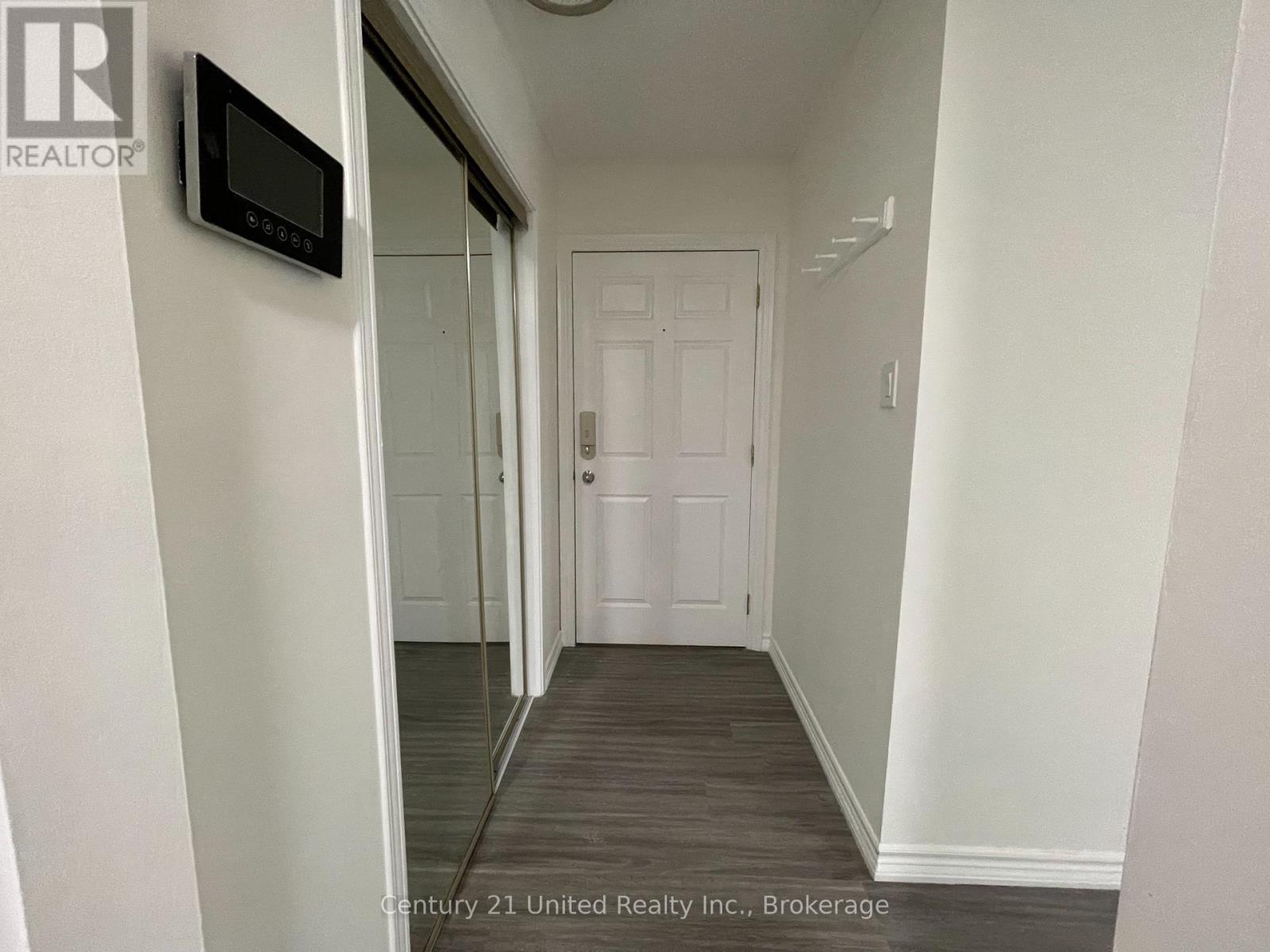 9 - 174.5 Hunter Street W, Peterborough (Town Ward 3), Ontario  K9H 2L2 - Photo 2 - X13464602