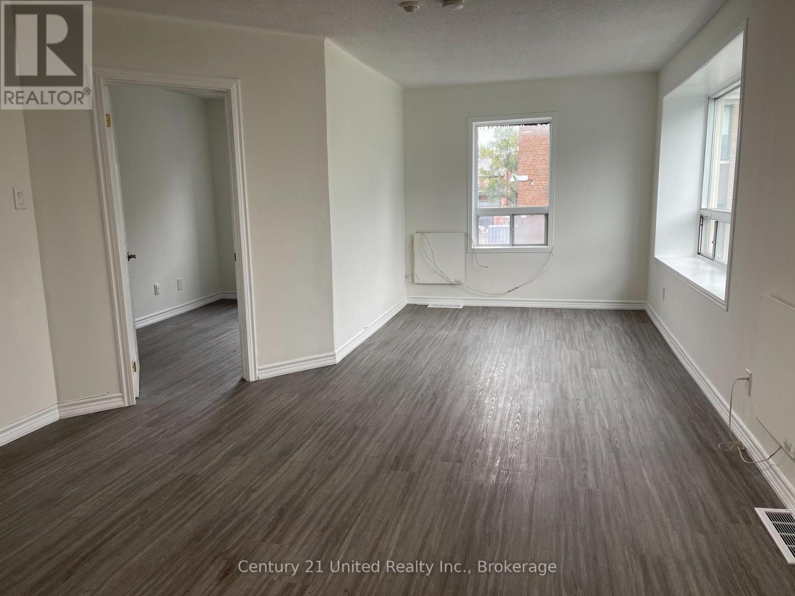 9 - 174.5 Hunter Street W, Peterborough (Town Ward 3), Ontario  K9H 2L2 - Photo 6 - X13464602