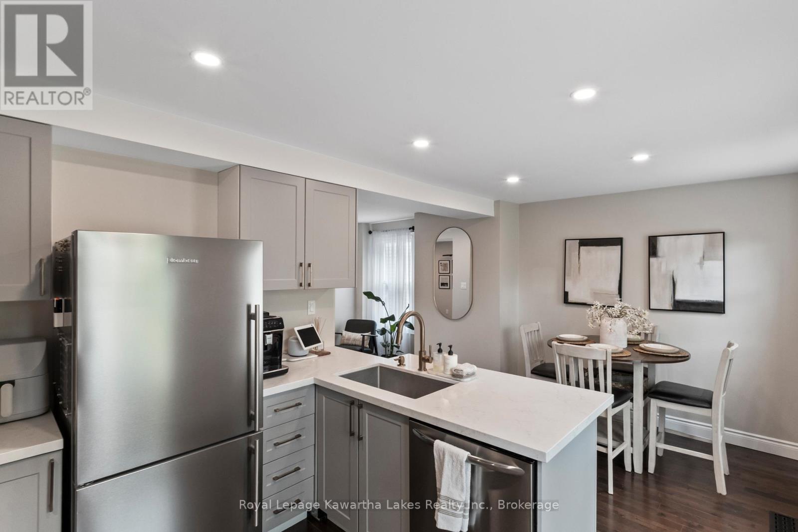 32 Simcoe Street, Kawartha Lakes (Lindsay), Ontario  K9V 2G4 - Photo 15 - X13465172