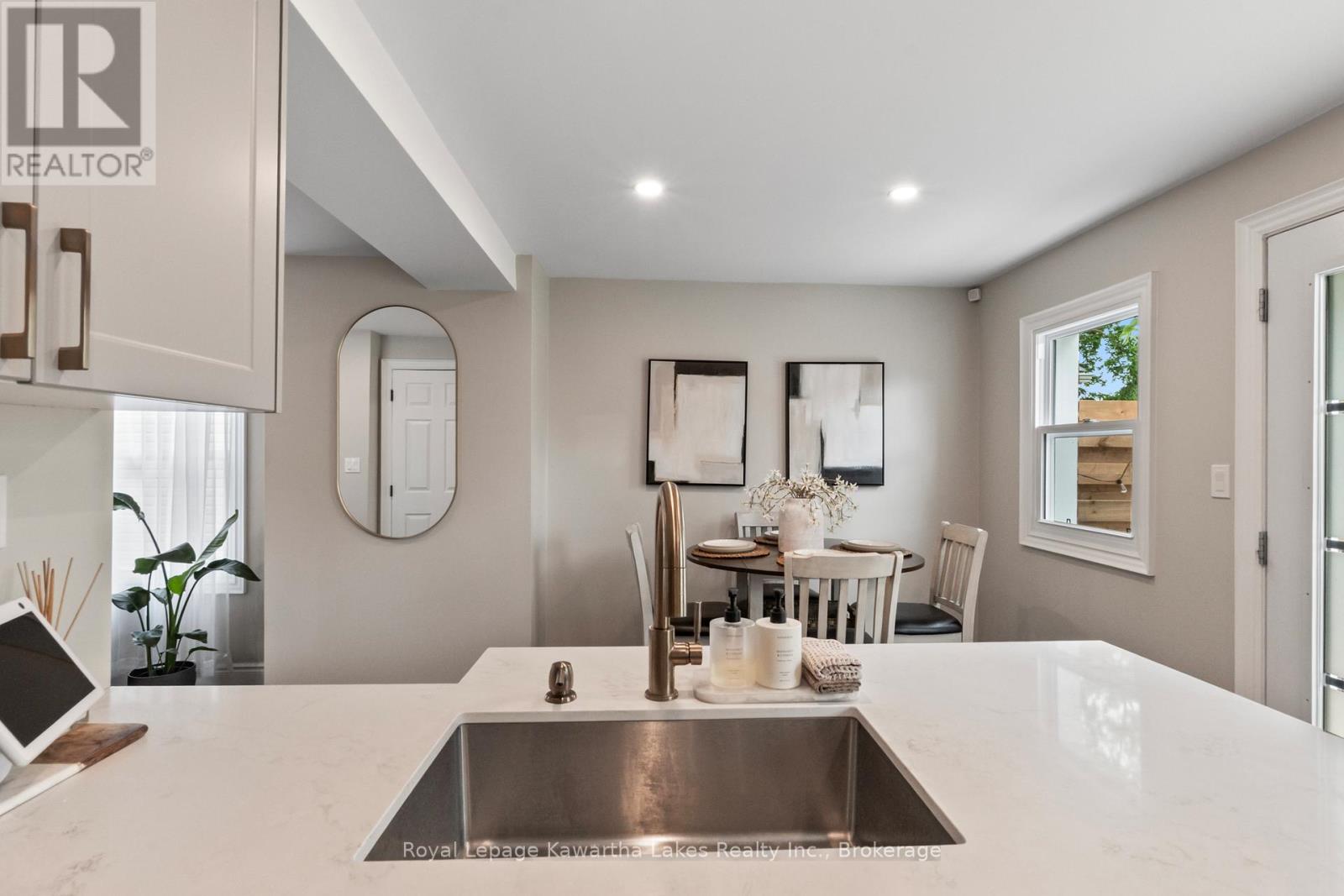 32 Simcoe Street, Kawartha Lakes (Lindsay), Ontario  K9V 2G4 - Photo 17 - X13465172