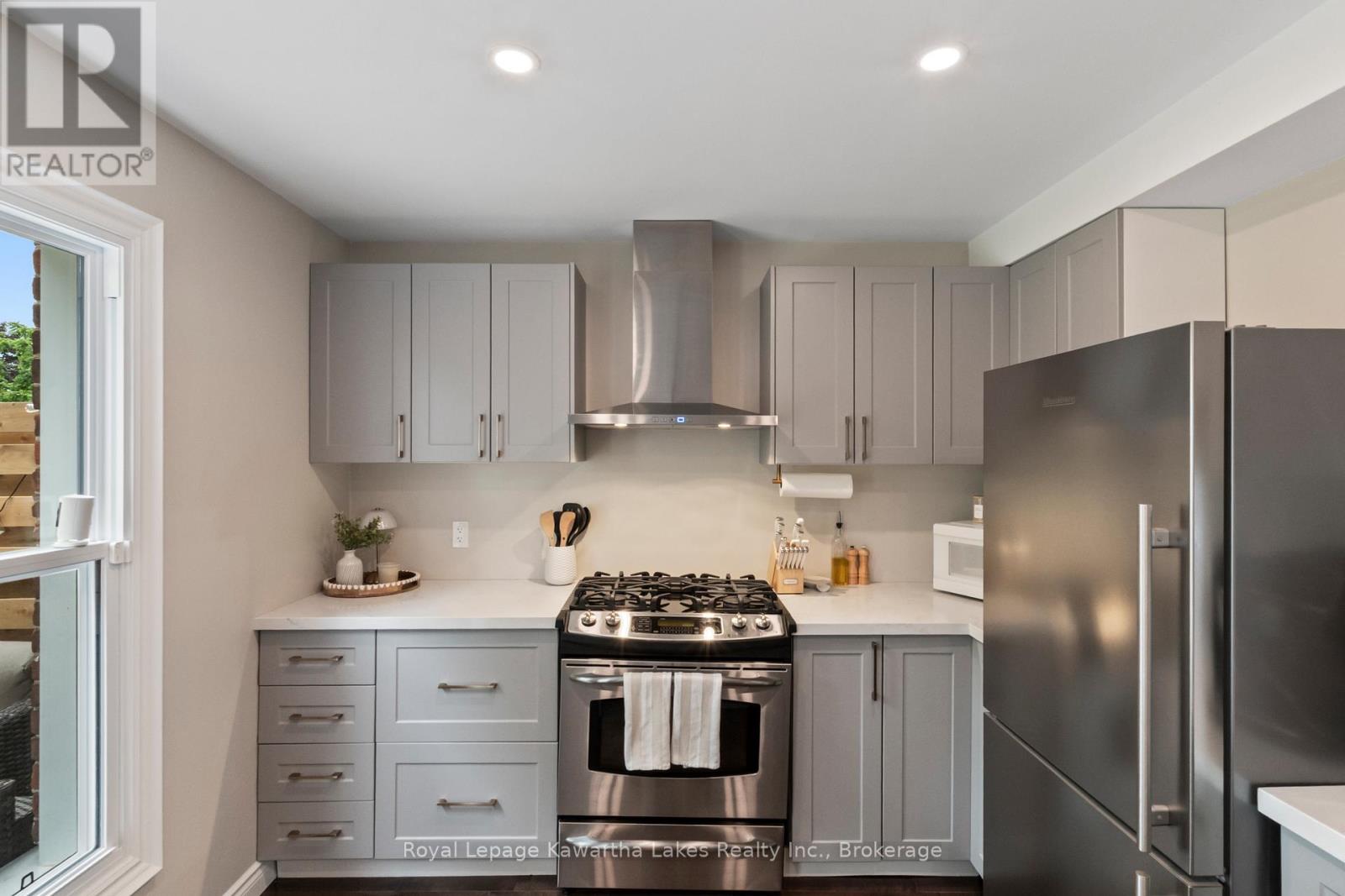 32 Simcoe Street, Kawartha Lakes (Lindsay), Ontario  K9V 2G4 - Photo 18 - X13465172