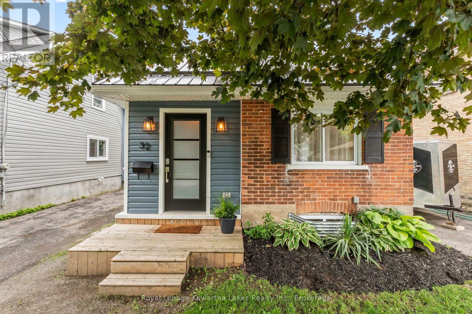 32 Simcoe Street, Kawartha Lakes (Lindsay), Ontario  K9V 2G4 - Photo 4 - X13465172