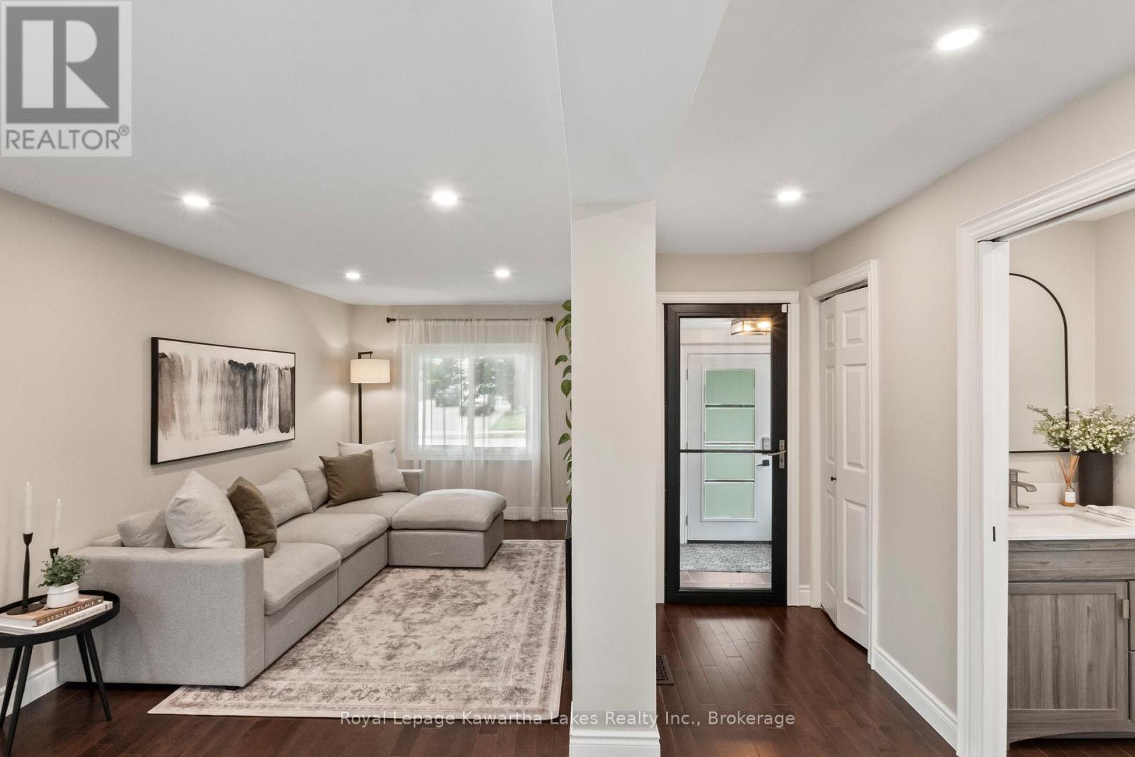 32 Simcoe Street, Kawartha Lakes (Lindsay), Ontario  K9V 2G4 - Photo 7 - X13465172