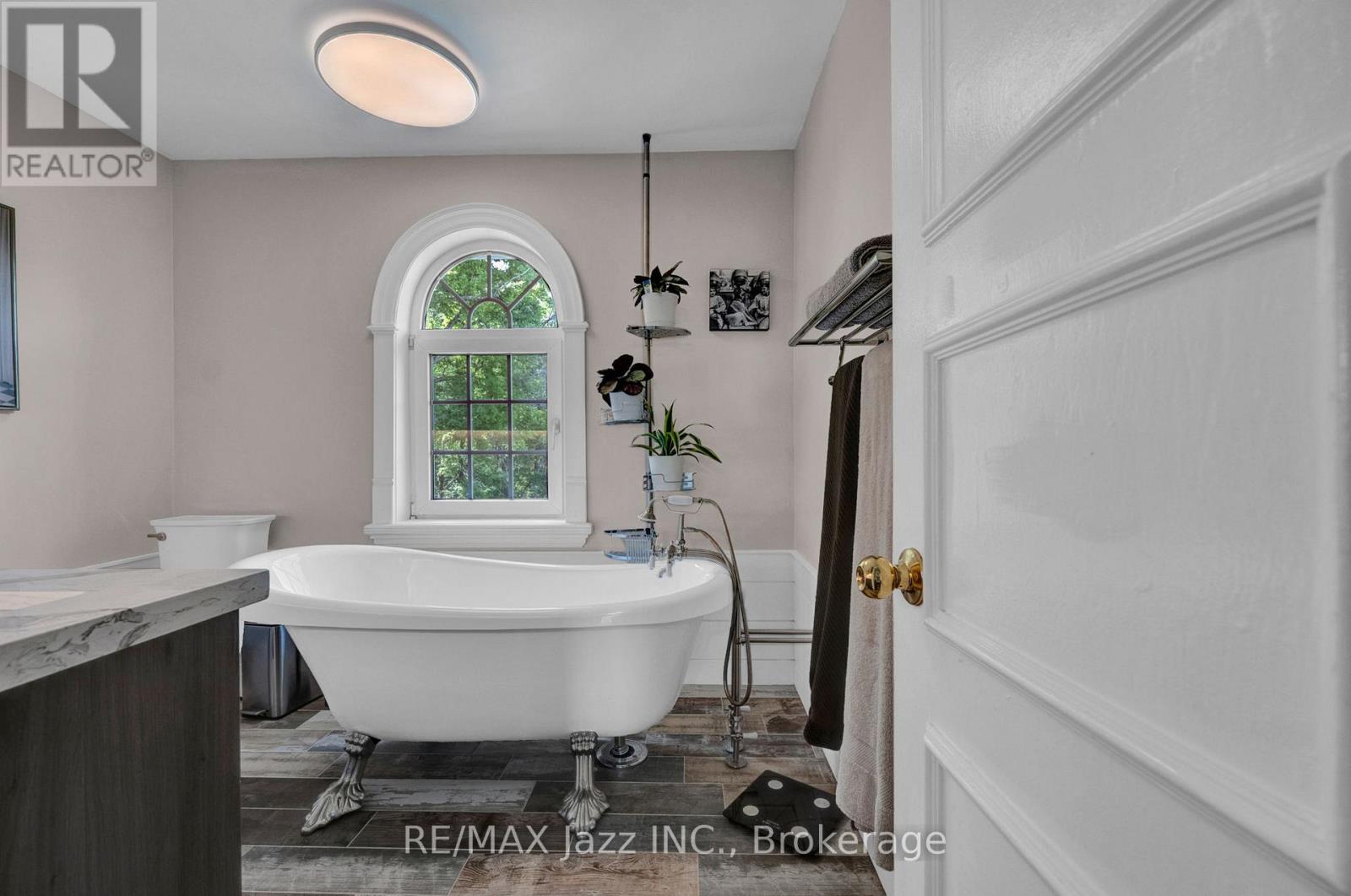 1674 Hooton Drive, Cavan Monaghan (Cavan Twp), Ontario  L0A 1C0 - Photo 19 - X13466298