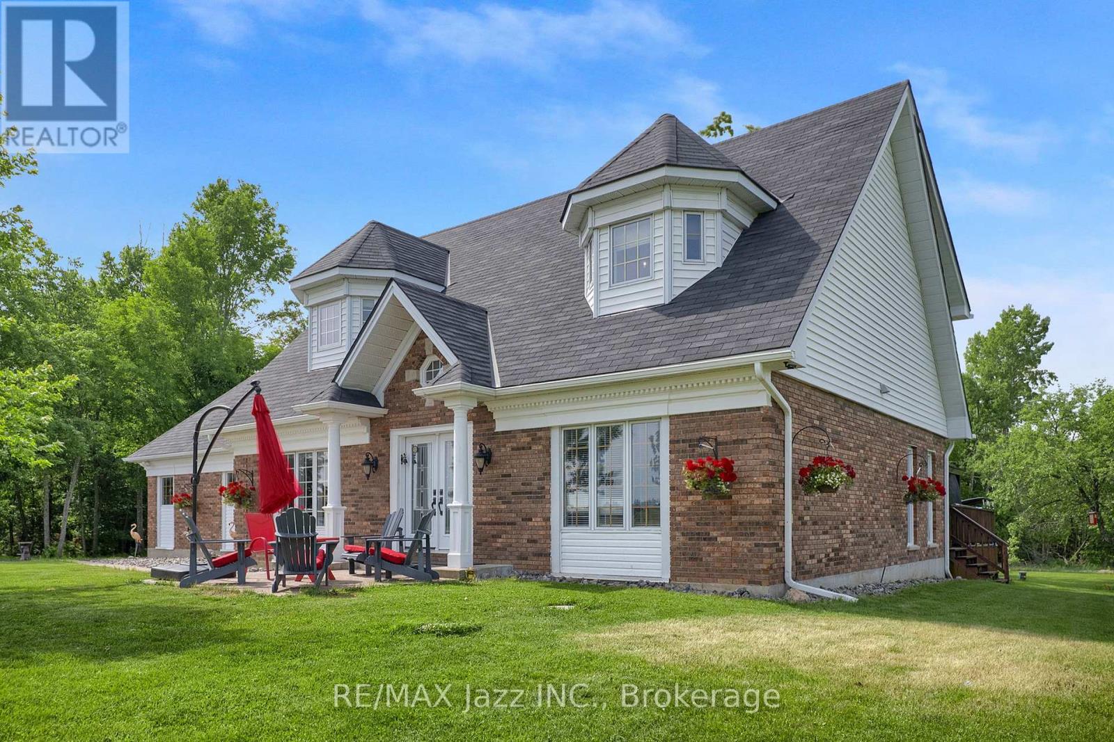 1674 Hooton Drive, Cavan Monaghan (Cavan Twp), Ontario  L0A 1C0 - Photo 2 - X13466298