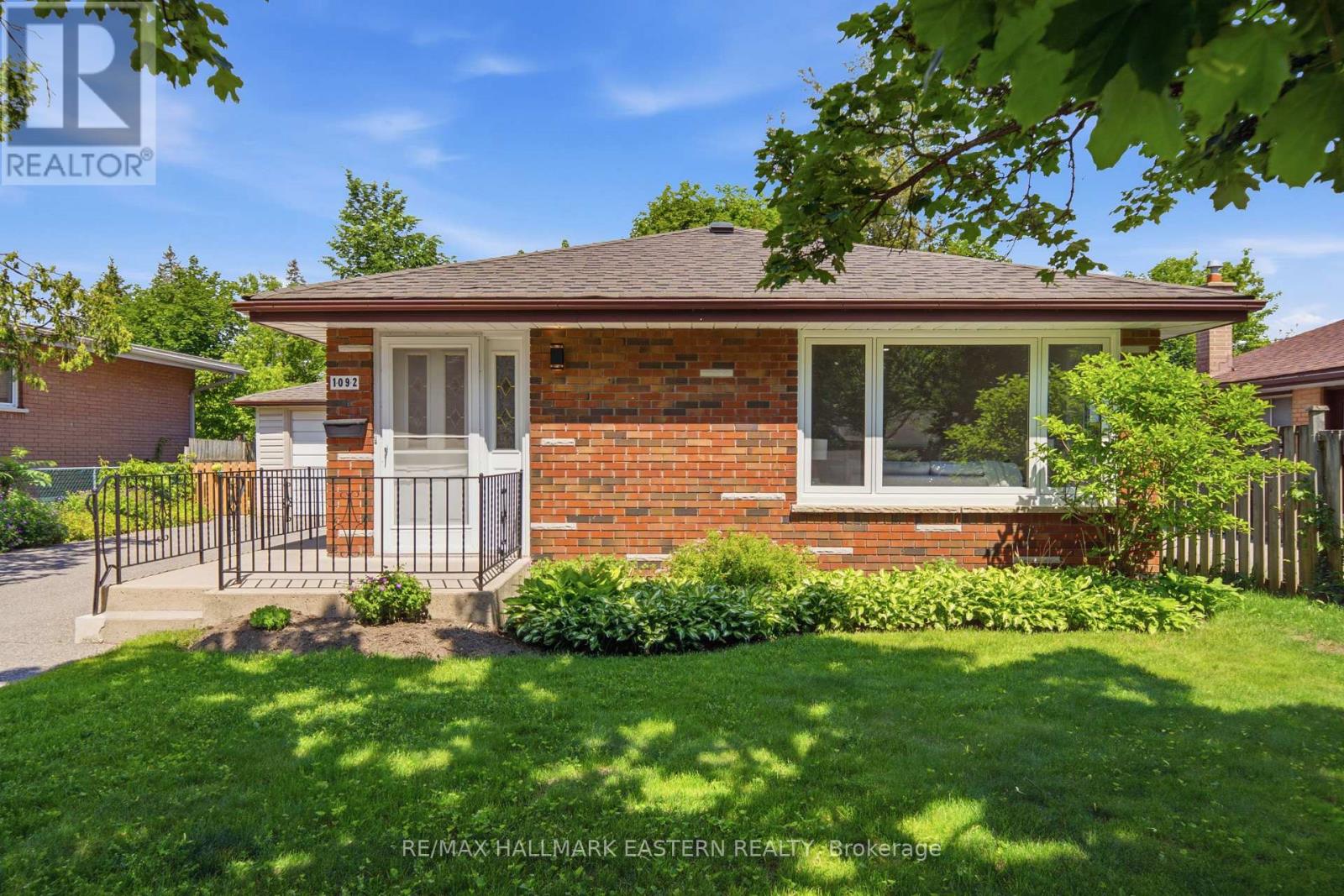 1092 Glendale Drive, Peterborough (Northcrest Ward 5), Ontario  K9H 6M4 - Photo 2 - X13466942