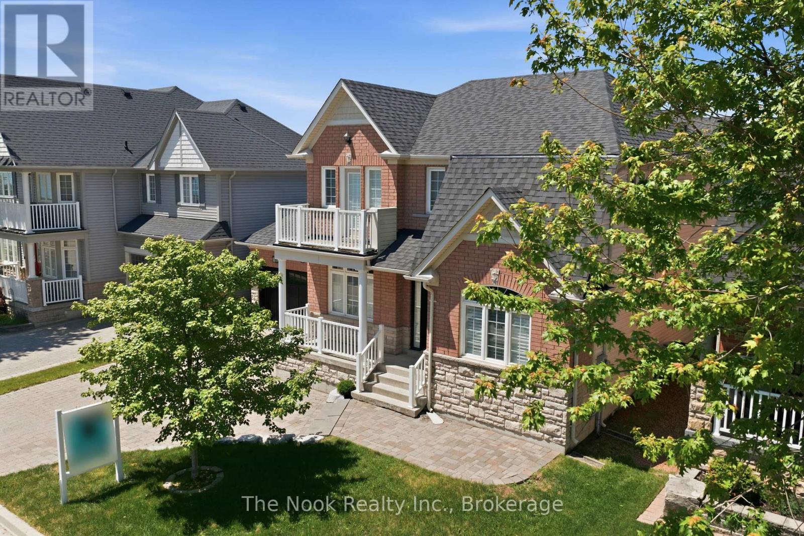10 Sisson Lane, Clarington (Newcastle), Ontario  L1B 0A7 - Photo 3 - E13467472