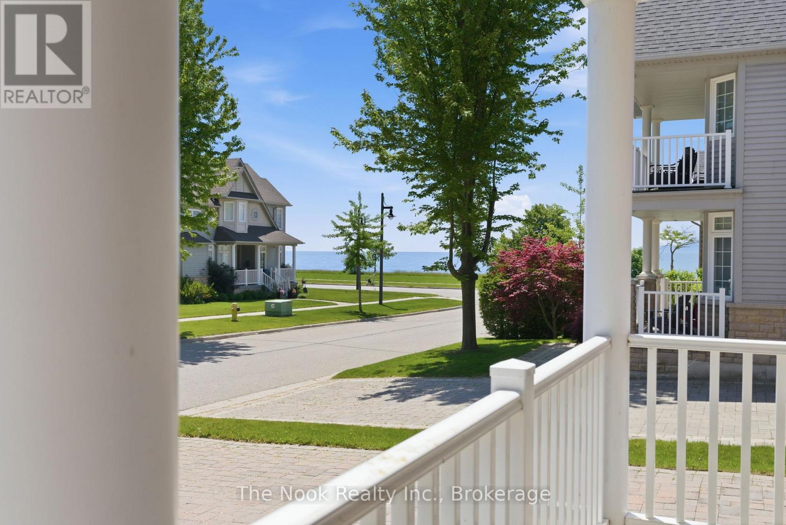 10 Sisson Lane, Clarington (Newcastle), Ontario  L1B 0A7 - Photo 4 - E13467472