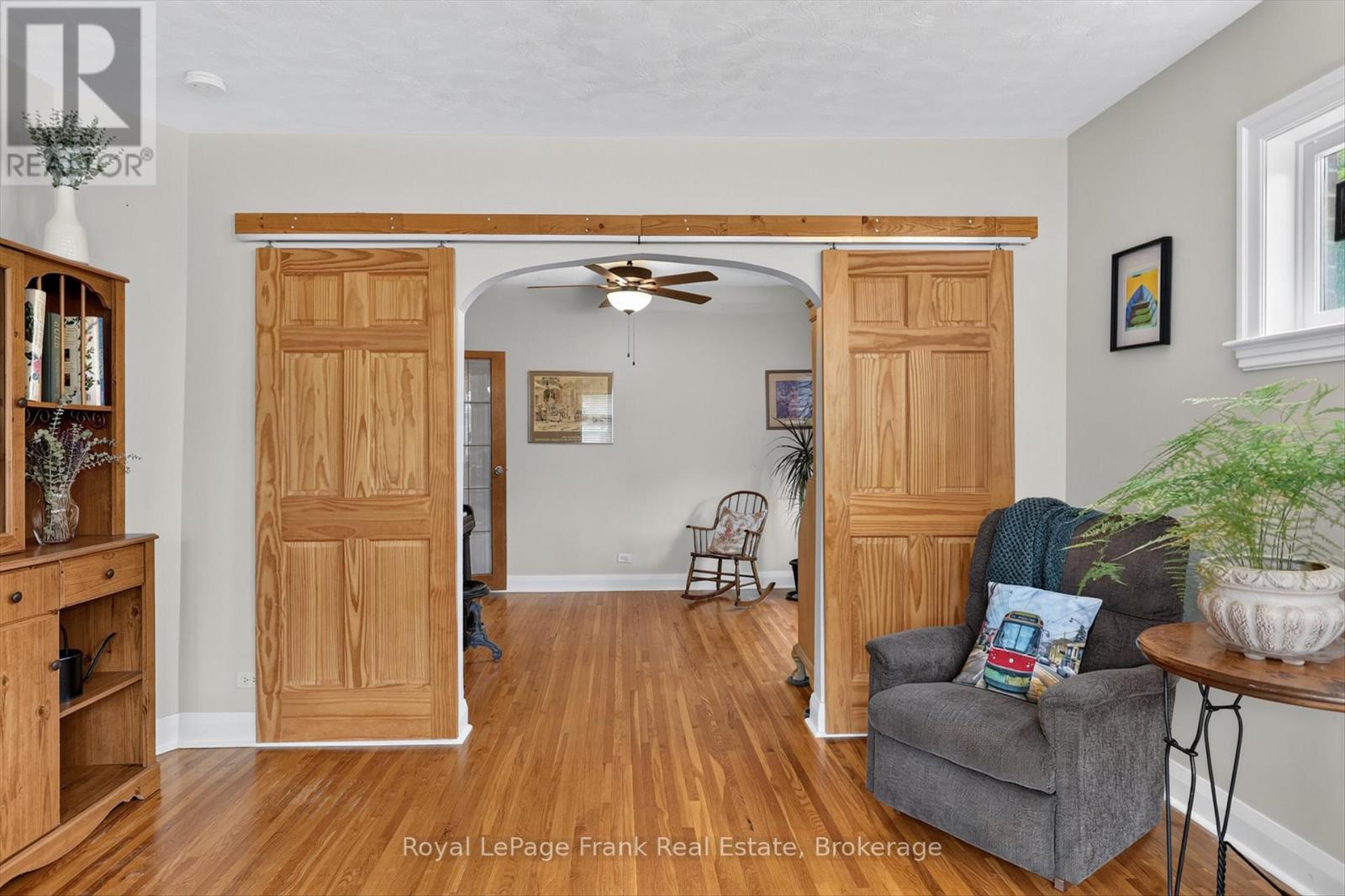 217 Mcclennan Street, Peterborough (Northcrest Ward 5), Ontario  K9H 5H8 - Photo 9 - X13467212