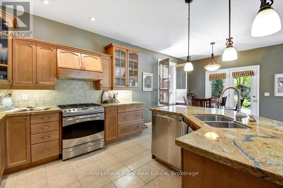 743 Fortye Drive, Peterborough (Otonabee Ward 1), Ontario  K9K 2G4 - Photo 12 - X13467974