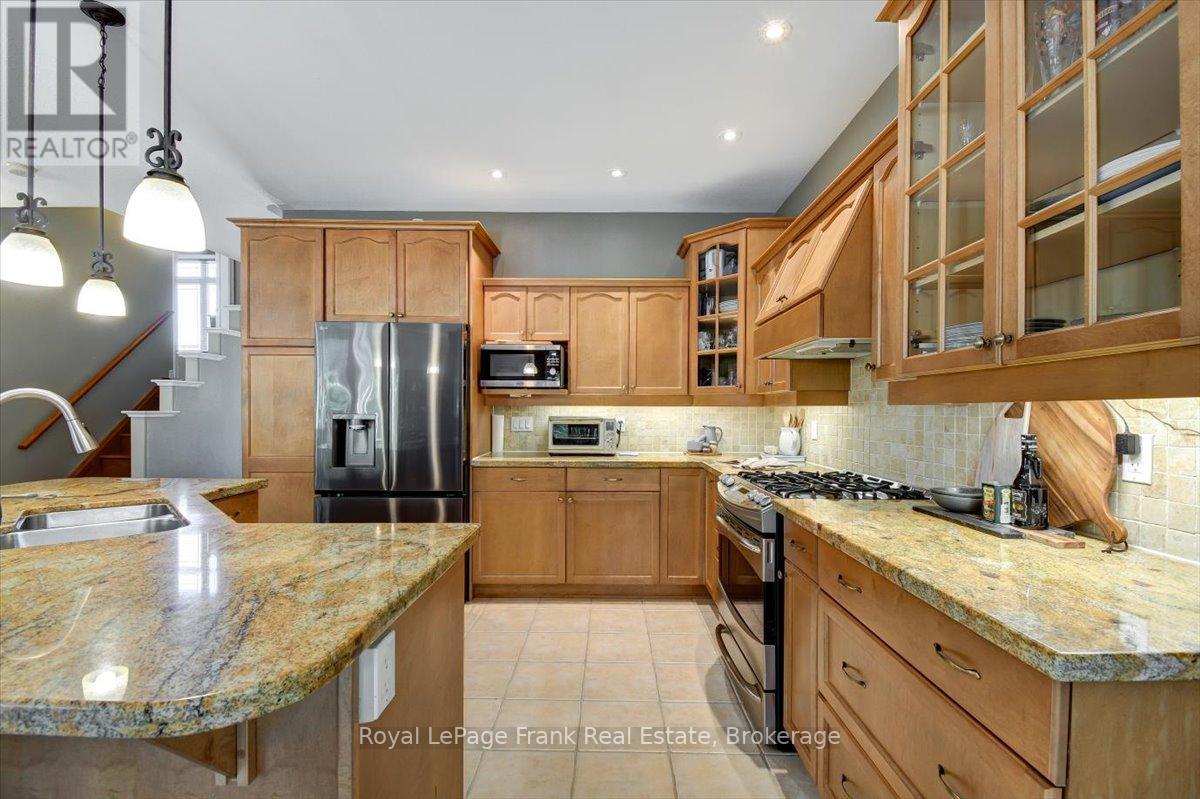 743 Fortye Drive, Peterborough (Otonabee Ward 1), Ontario  K9K 2G4 - Photo 14 - X13467974