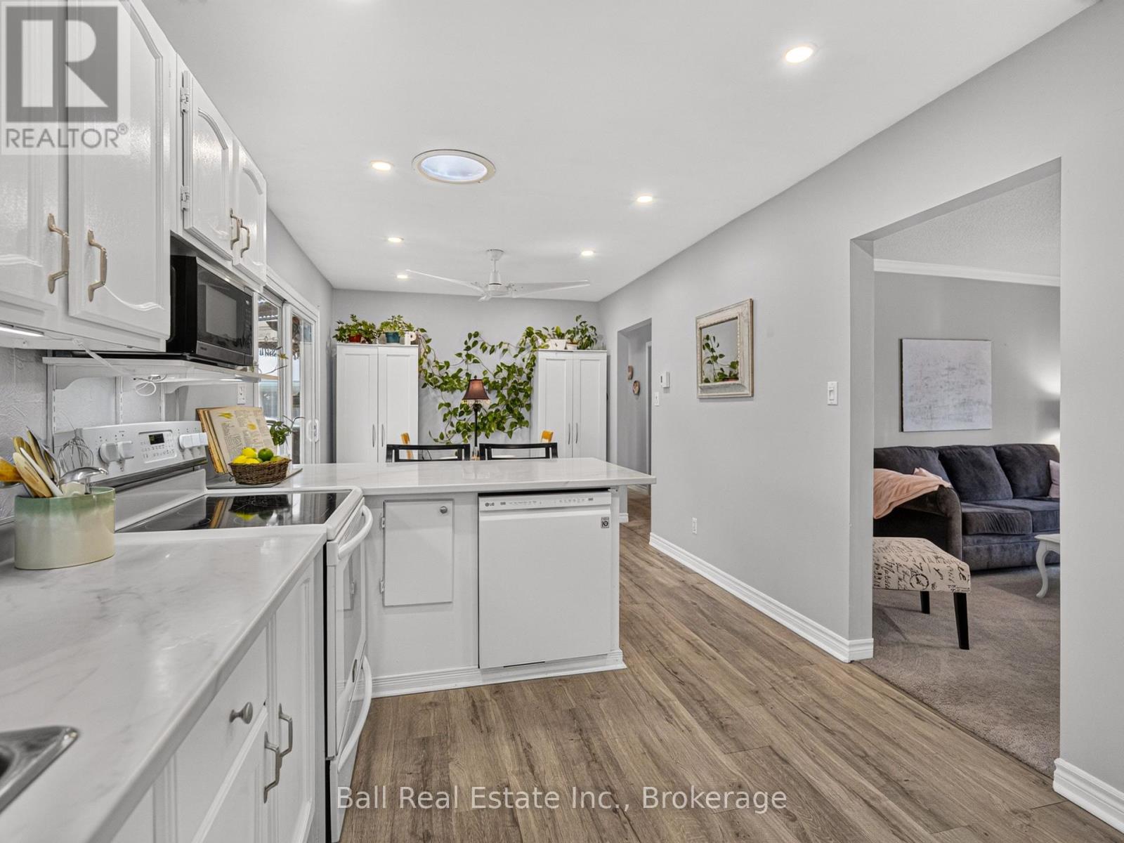 3 St James Street, Kawartha Lakes (Lindsay), Ontario  K9V 1L9 - Photo 10 - X13468198