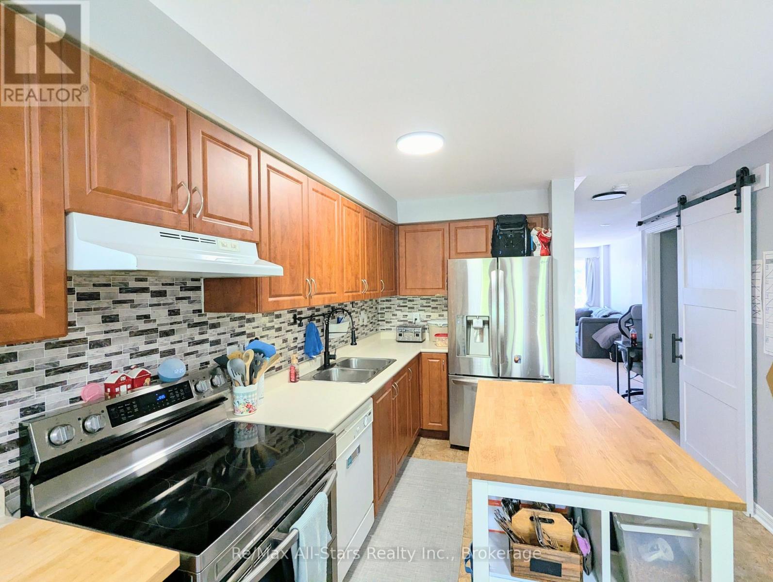 67 Brookside Street, Cavan Monaghan (Millbrook Village), Ontario  L0A 1G0 - Photo 5 - X13469150