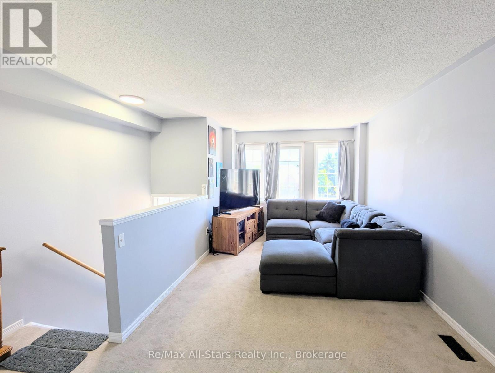 67 Brookside Street, Cavan Monaghan (Millbrook Village), Ontario  L0A 1G0 - Photo 7 - X13469150