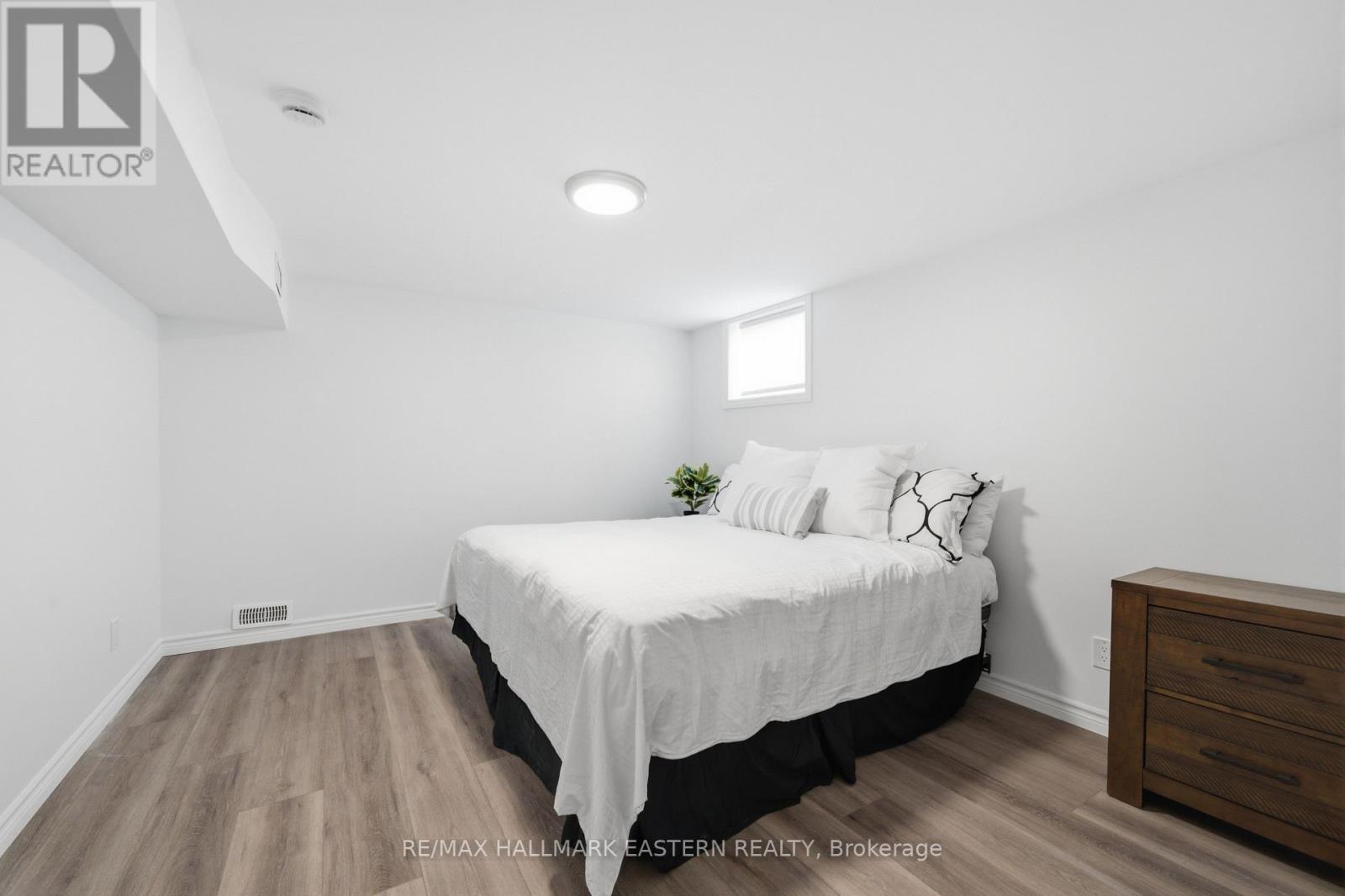 636 Frank Street, Peterborough (Otonabee Ward 1), Ontario  K9J 4M9 - Photo 35 - X13470572