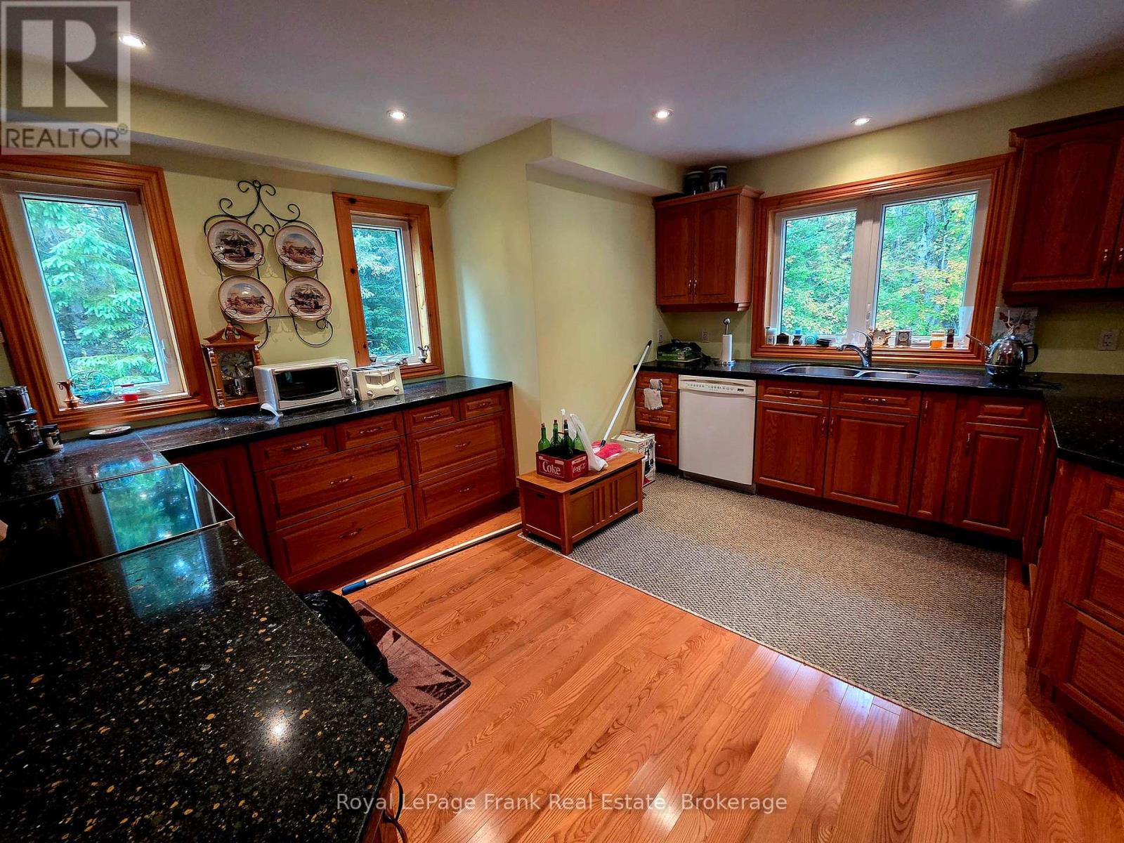 8847 Highway 28, North Kawartha, Ontario  K0L 1A0 - Photo 9 - X13470752