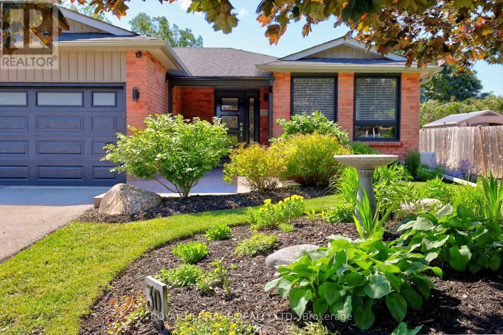 30 Karen Drive, Kawartha Lakes (Lindsay), Ontario  K9V 5V6 - Photo 3 - X13470764