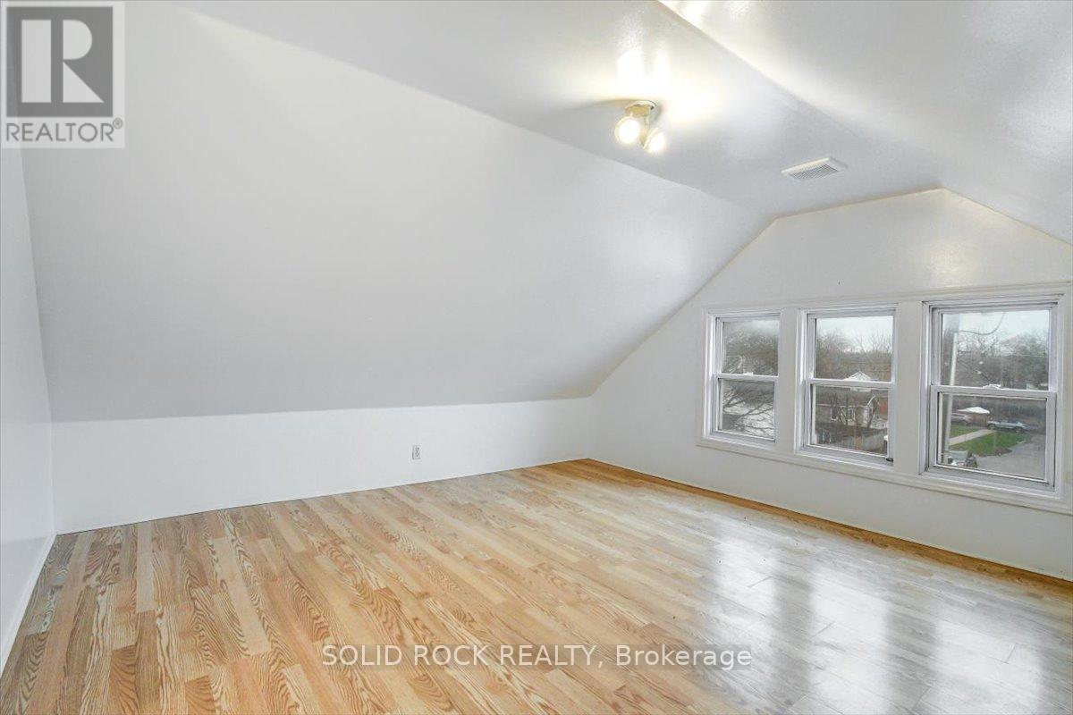 513 Romaine Street, Peterborough (Town Ward 3), Ontario  K9J 2C8 - Photo 30 - X13472326