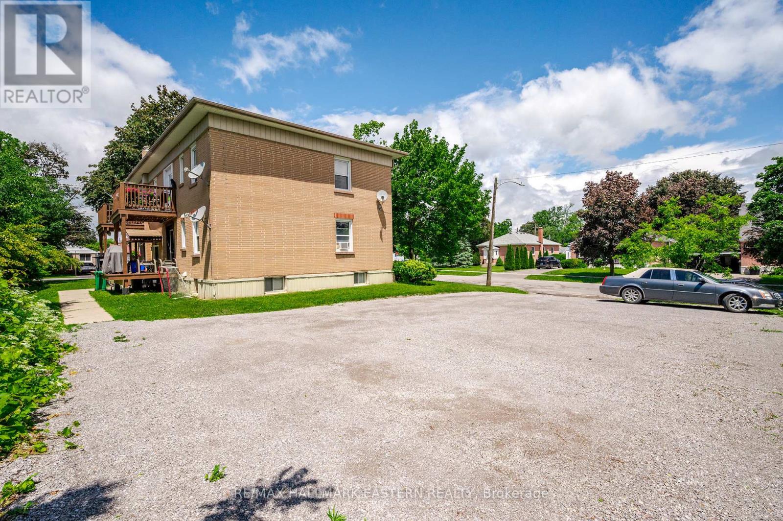809 Nicholls Street, Peterborough (Northcrest Ward 5), Ontario  K9H 5T7 - Photo 5 - X13473228