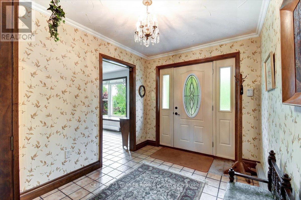 1351 Ojibway Road, Highlands East (Cardiff Ward), Ontario  K0L 2A0 - Photo 16 - X13473454