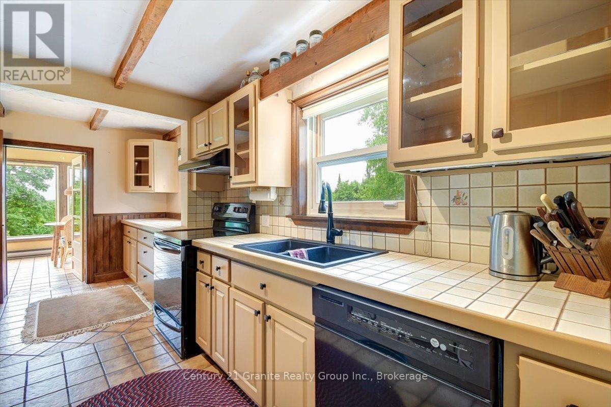 1351 Ojibway Road, Highlands East (Cardiff Ward), Ontario  K0L 2A0 - Photo 26 - X13473454