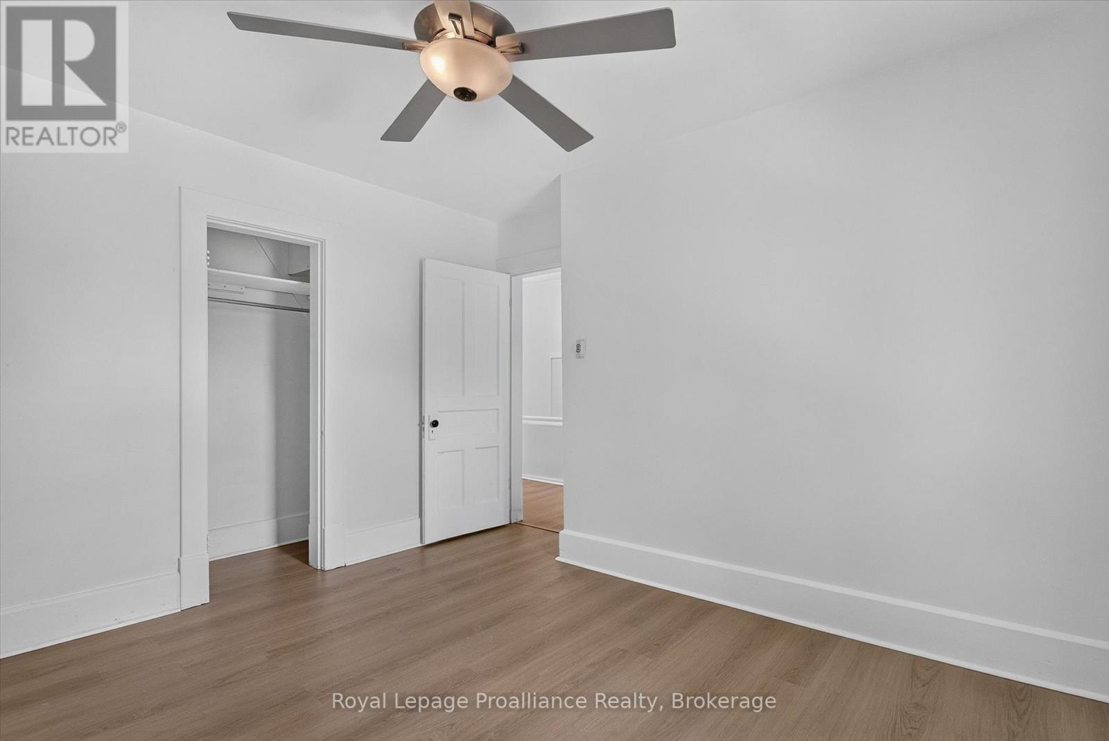 367 Edinburgh Street, Peterborough (Town Ward 3), Ontario  K9H 3G1 - Photo 15 - X13474184