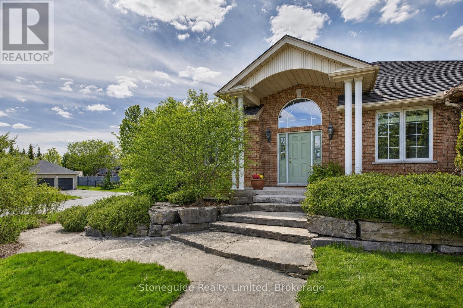 1580 College Park Drive, Peterborough (Otonabee Ward 1), Ontario  K9K 2G9 - Photo 2 - X13474210