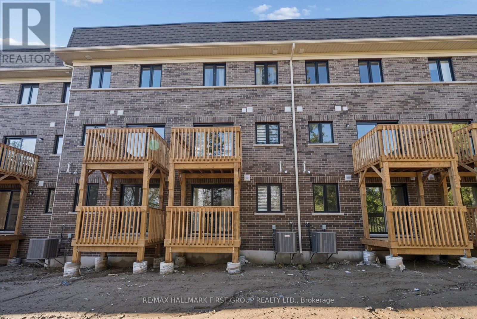 67 Marret Lane, Clarington (Newcastle), Ontario  L1B 0X2 - Photo 21 - E13475692