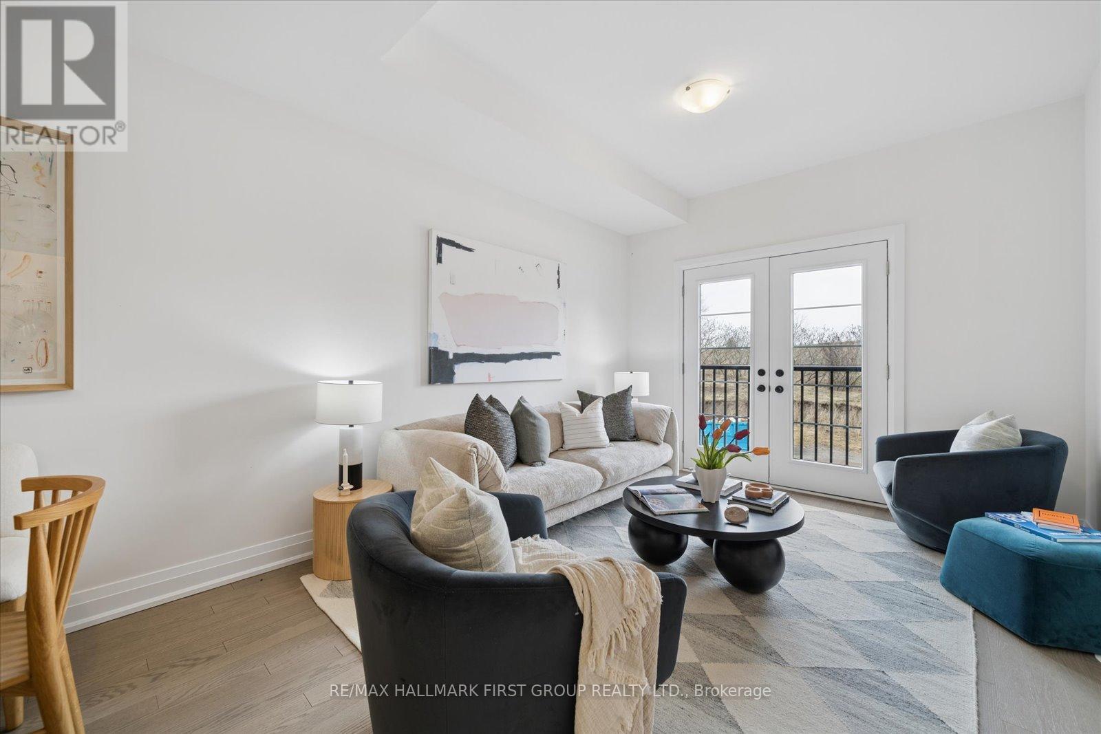 79 Marret Lane, Clarington (Newcastle), Ontario  L1B 0X2 - Photo 2 - E13475696