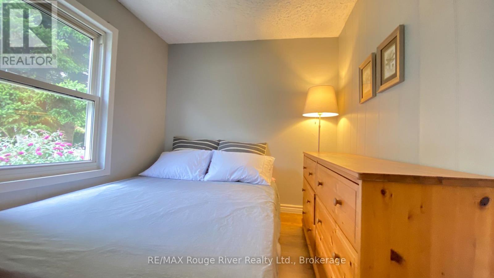 1329 Church Street, Clarington (Newcastle), Ontario  L1B 1C6 - Photo 11 - E13476854