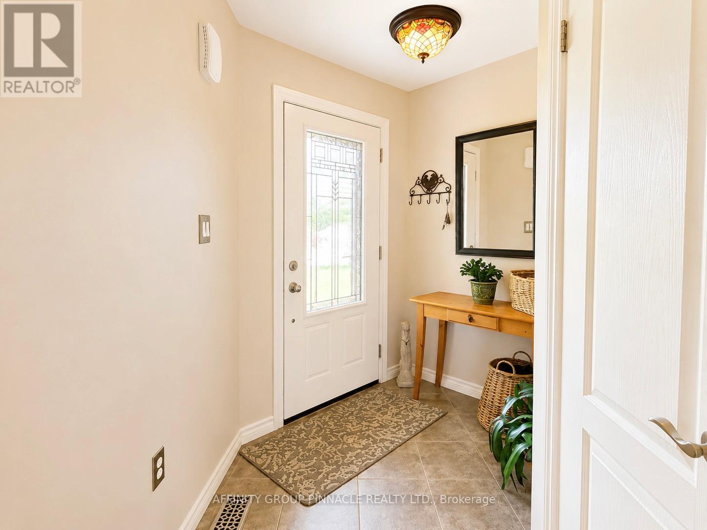28 Liam Street, Kawartha Lakes (Lindsay), Ontario  K9V 0J3 - Photo 5 - X13476882