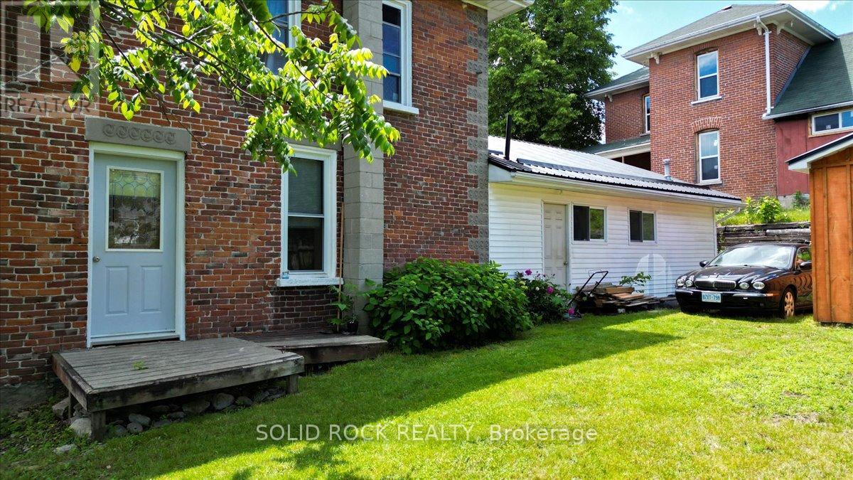 53 Church (St) Avenue, Trent Hills (Campbellford), Ontario  K0L 1L0 - Photo 3 - X13477220