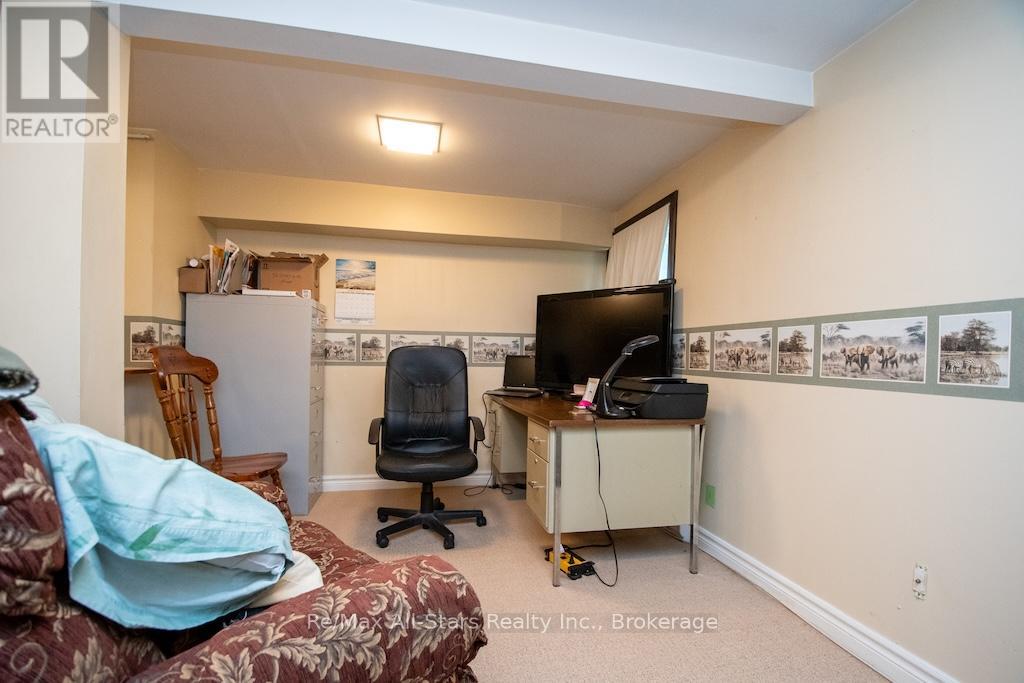 690 Post Road, Kawartha Lakes (Ops), Ontario  K0L 2X0 - Photo 32 - X13477432